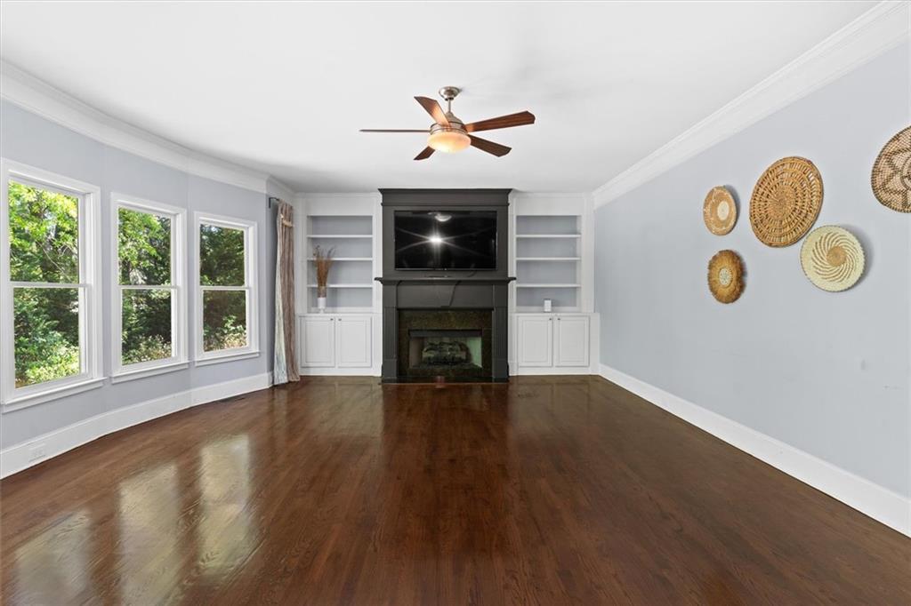 3089 Frazier