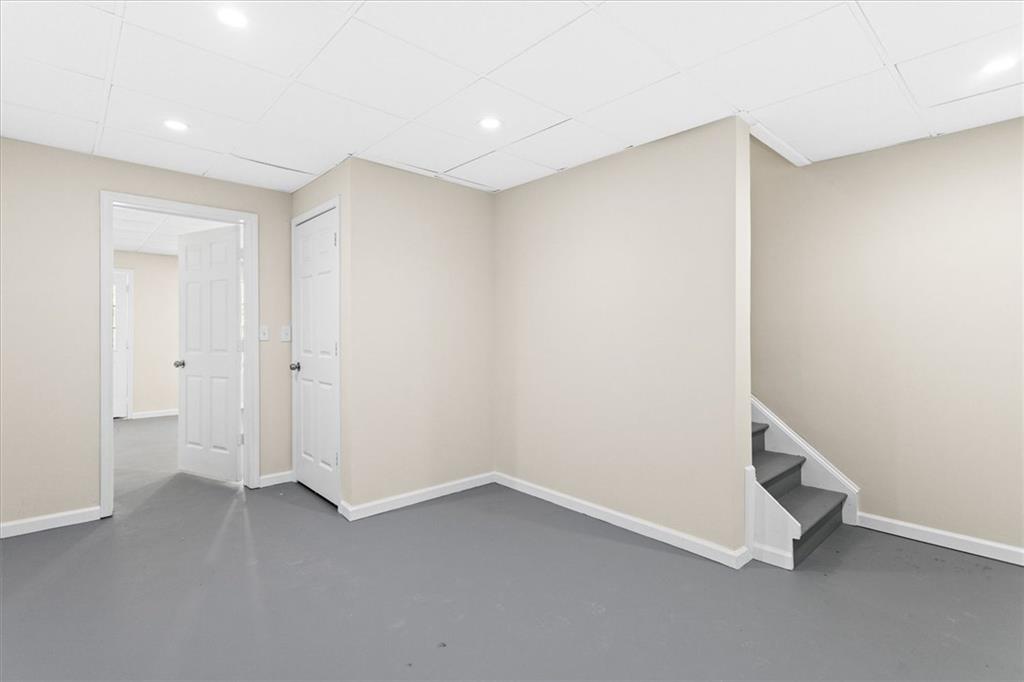 3136 Claridge