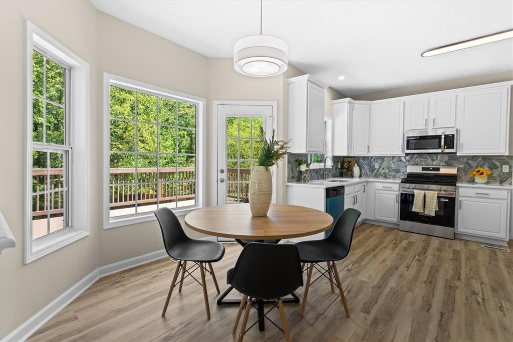 3136 Claridge