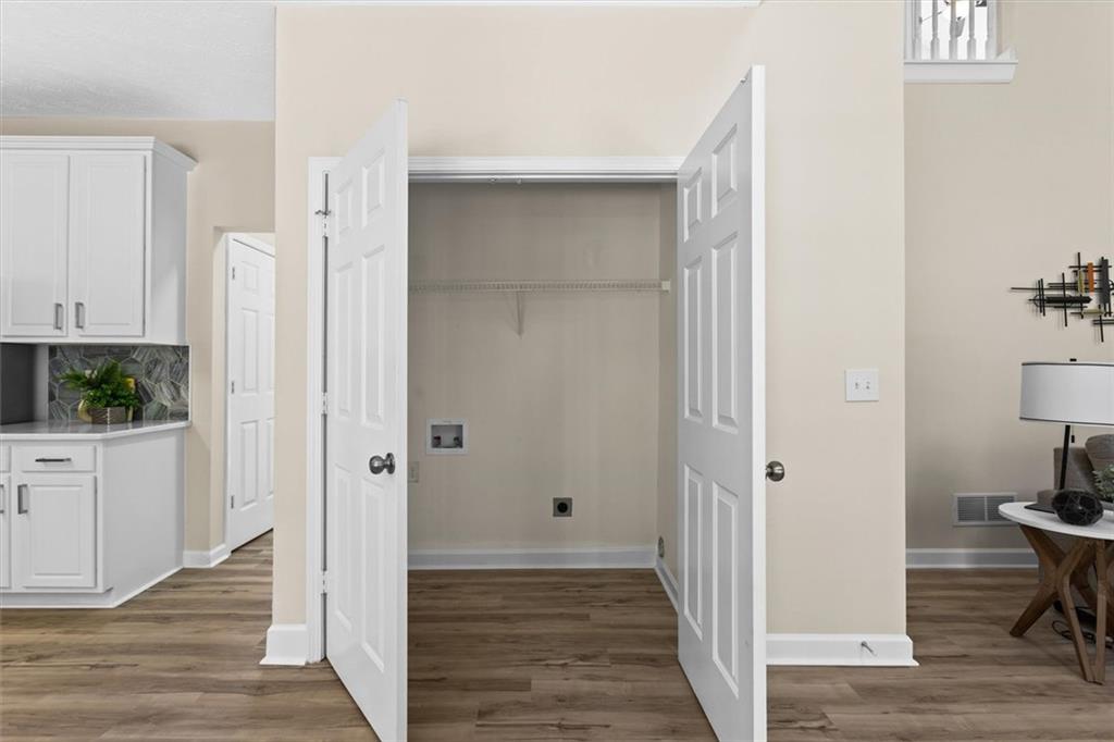 3136 Claridge