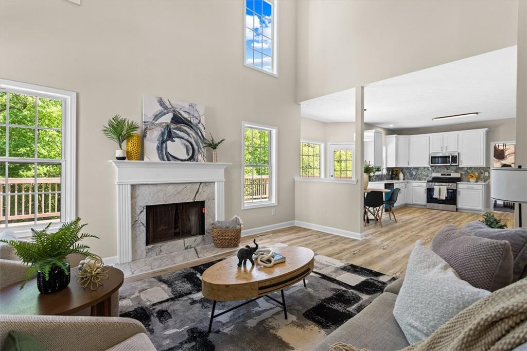 3136 Claridge