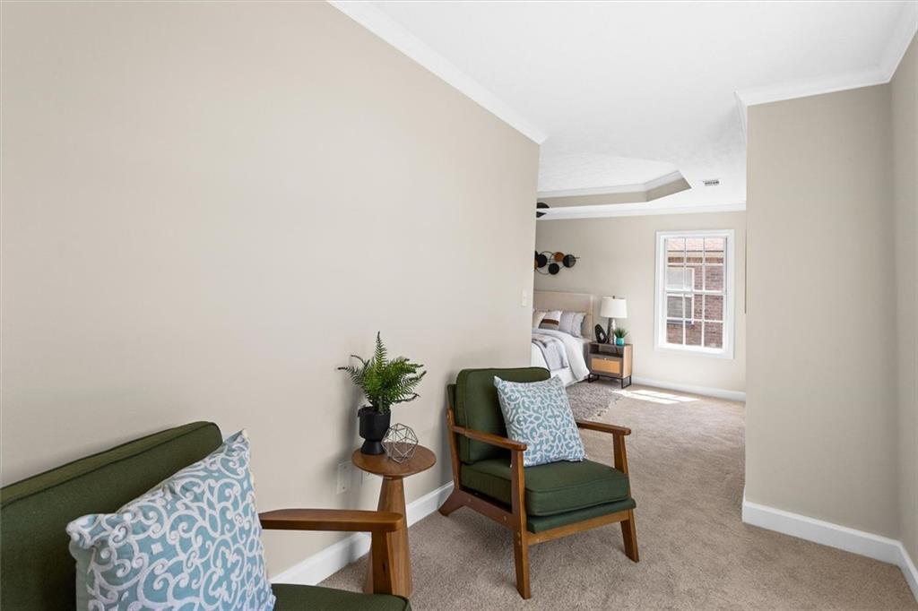 3136 Claridge