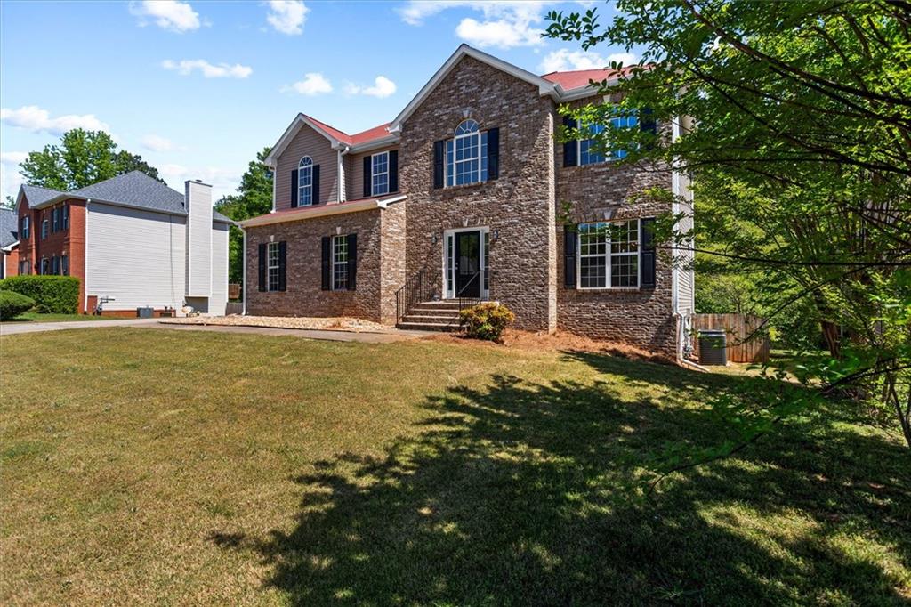 3136 Claridge