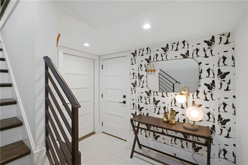 538 Spring Valley Road NW