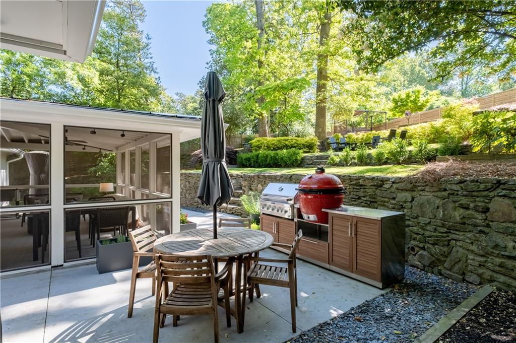 538 Spring Valley Road NW
