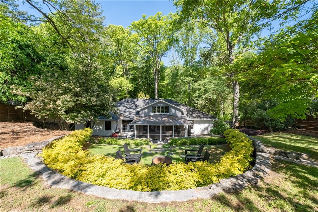 538 Spring Valley Road NW