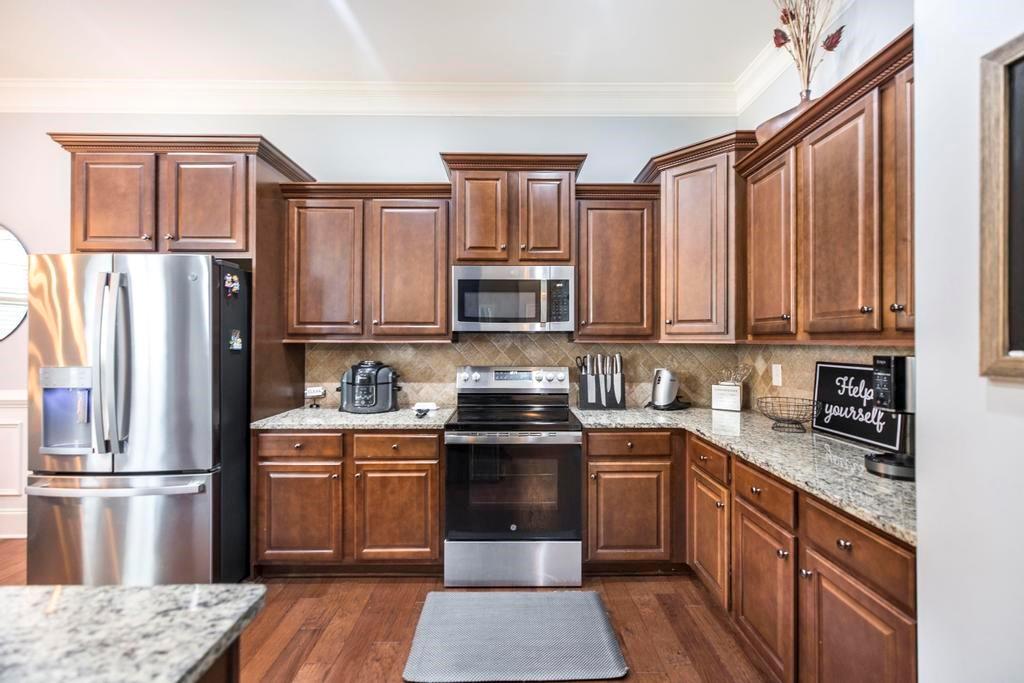 315 Deven Court