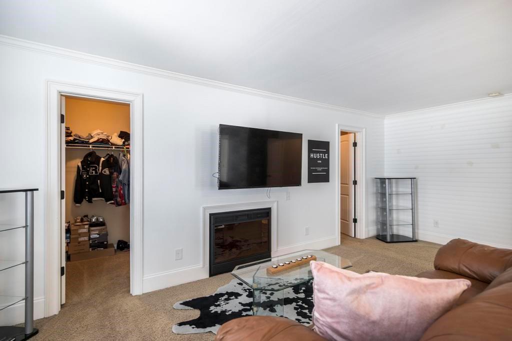 315 Deven Court