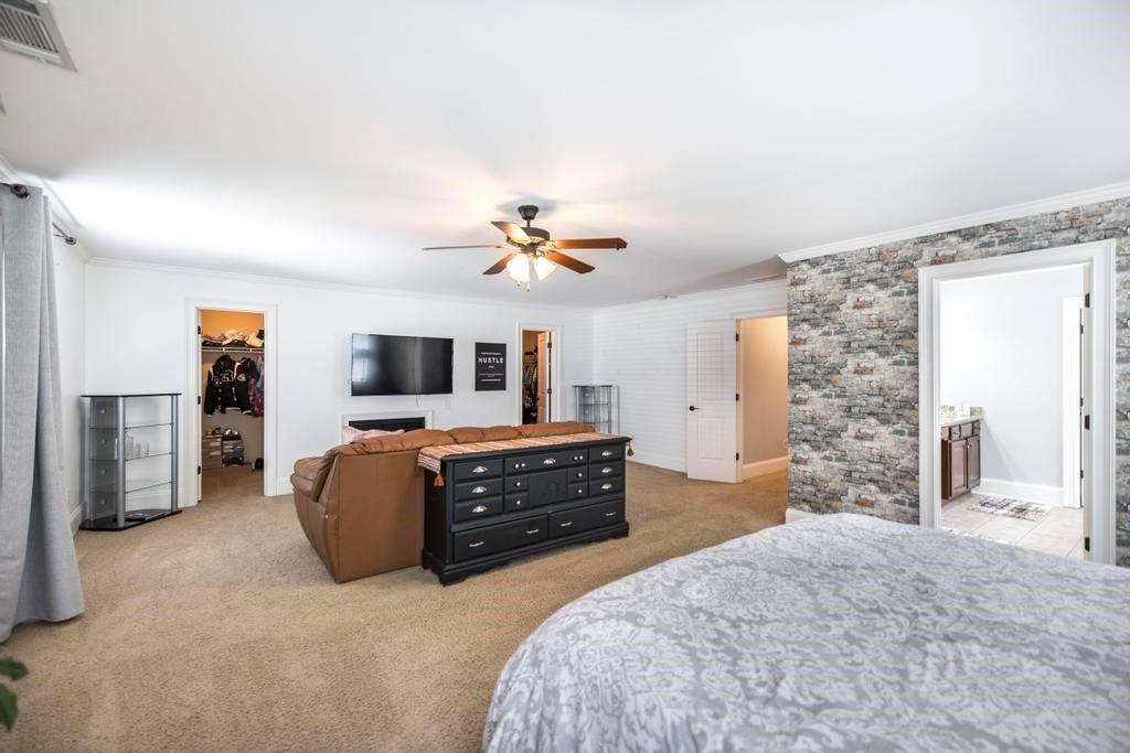 315 Deven Court