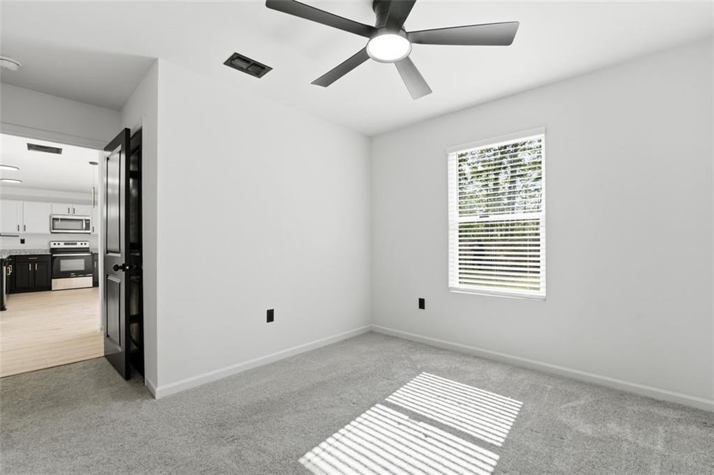 89 Oxford Lane
