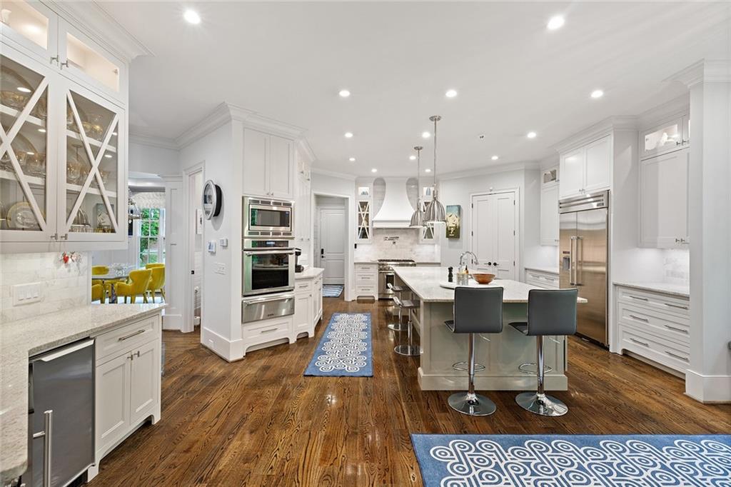 1431 Hearst Drive NE