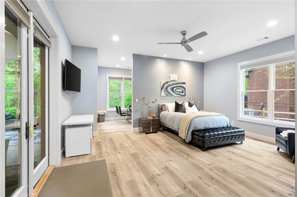 1431 Hearst Drive NE