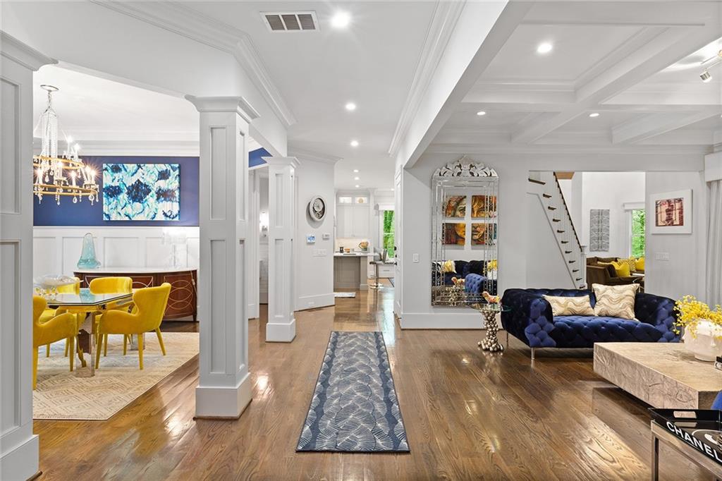 1431 Hearst Drive NE