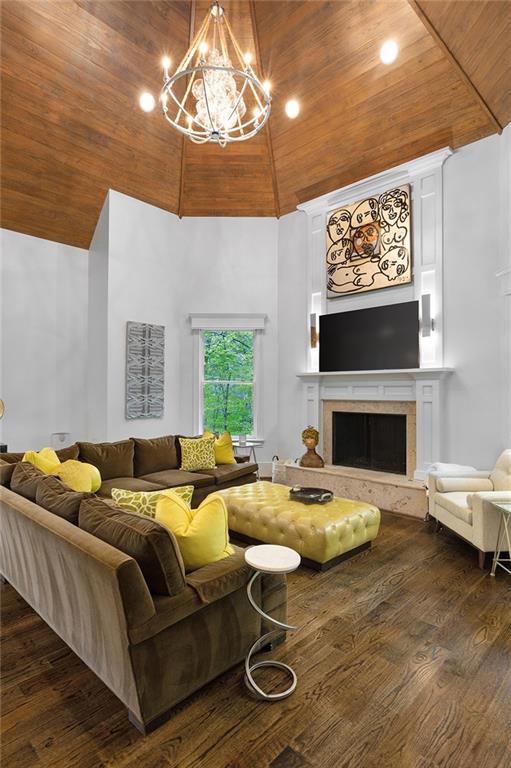 1431 Hearst Drive NE