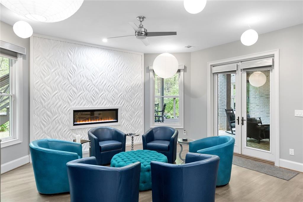 1431 Hearst Drive NE