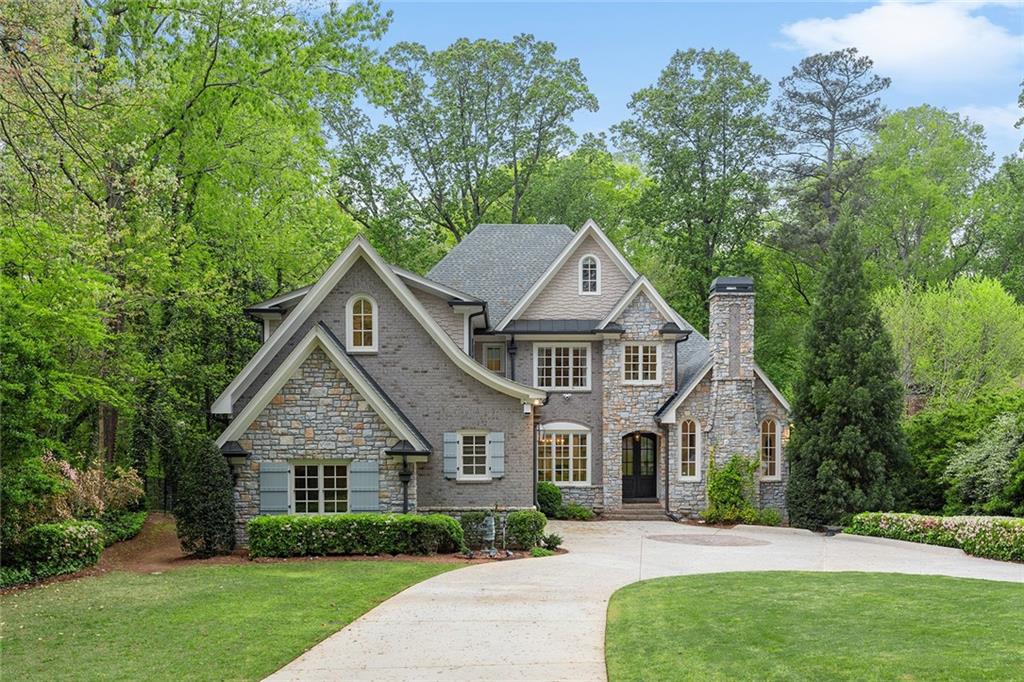 1431 Hearst Drive NE