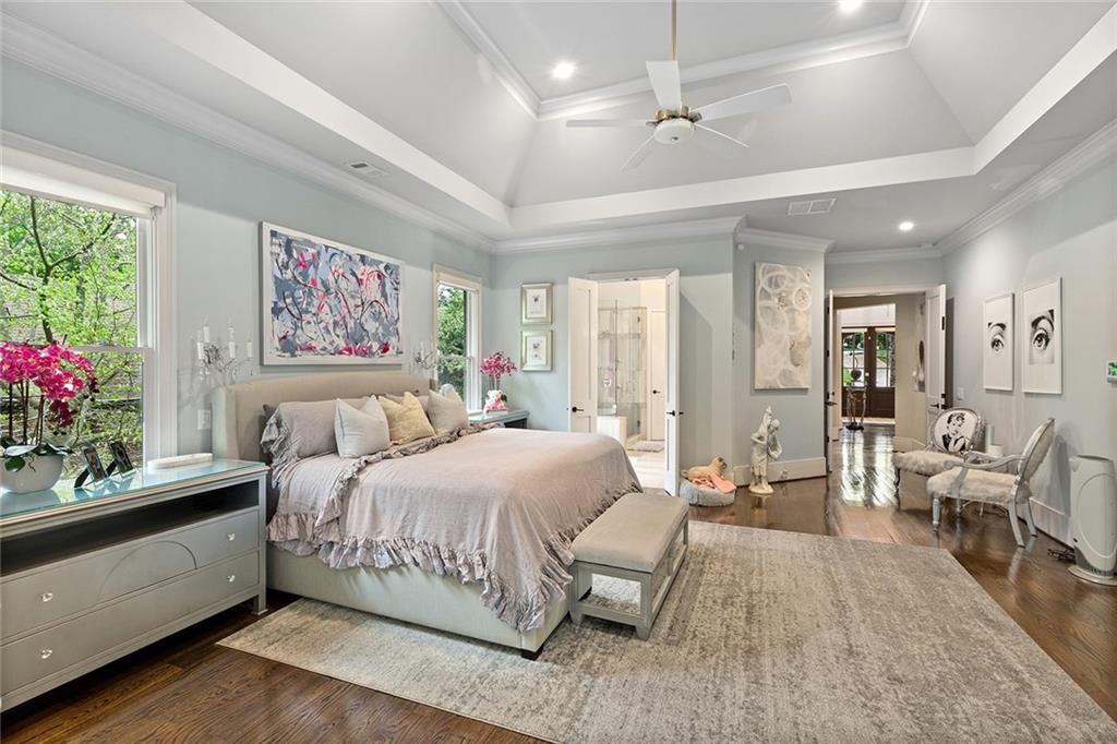 1431 Hearst Drive NE