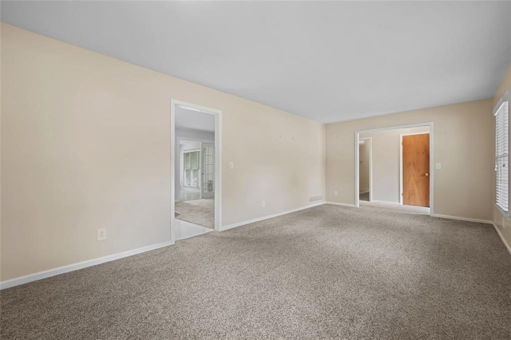 1319 Renee Drive SW