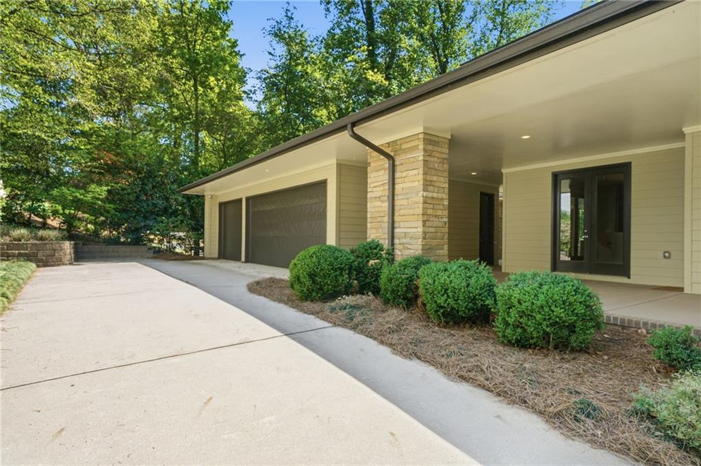 4373 Wieuca Road NE