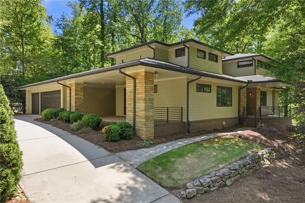 4373 Wieuca Road NE