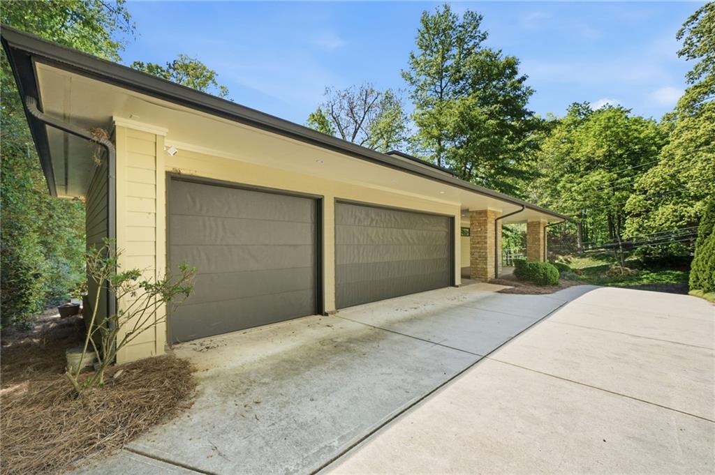 4373 Wieuca Road NE