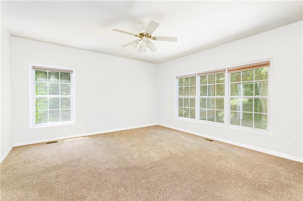550 Oak Ridge Drive