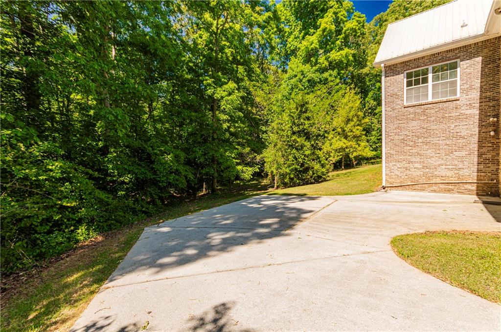 550 Oak Ridge Drive