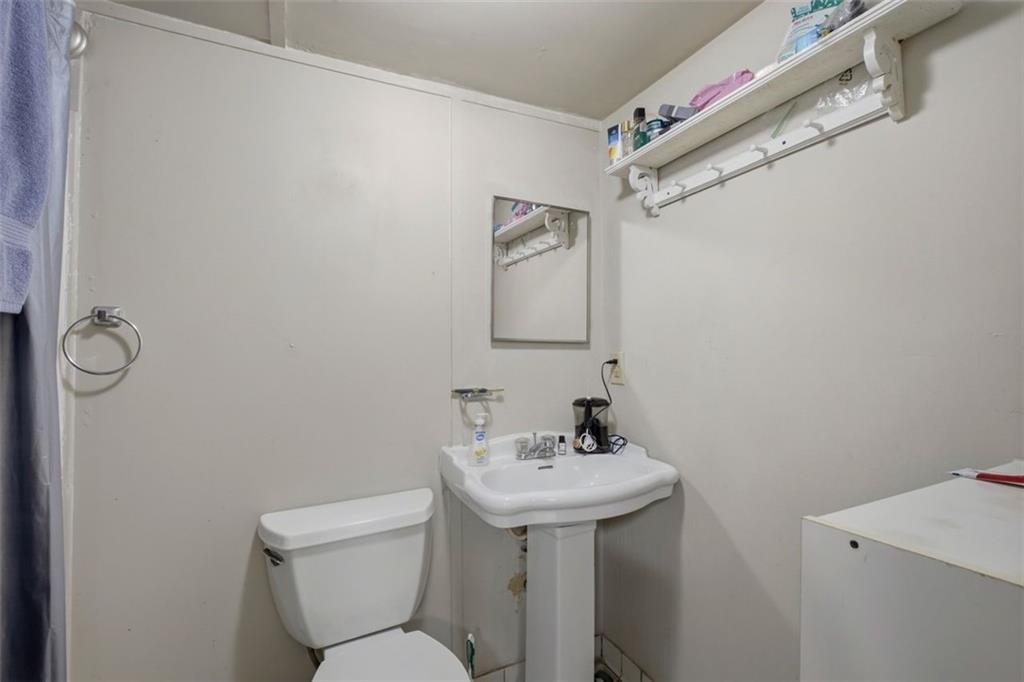 913 Old Noonday Sch House Road