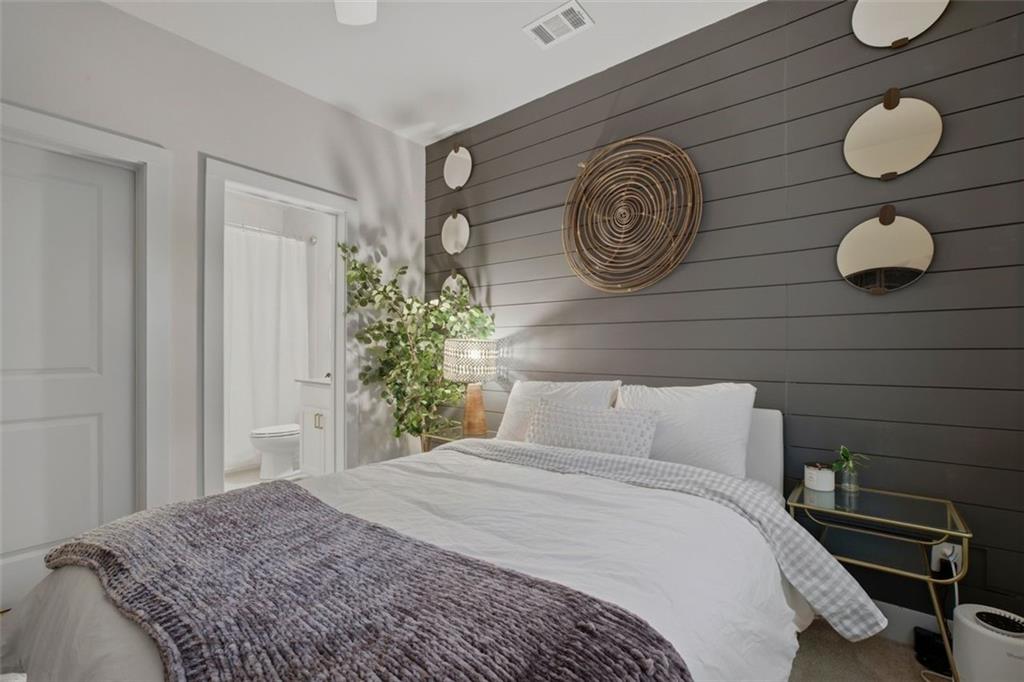 2167 Wiggins Walk