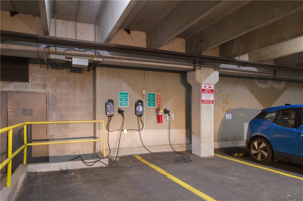 120 Ralph Mcgill Boulevard NE Unit 301