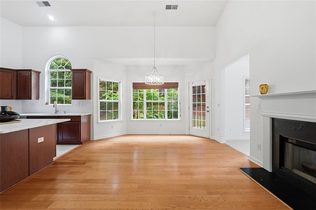 6065 Brookmere Lane