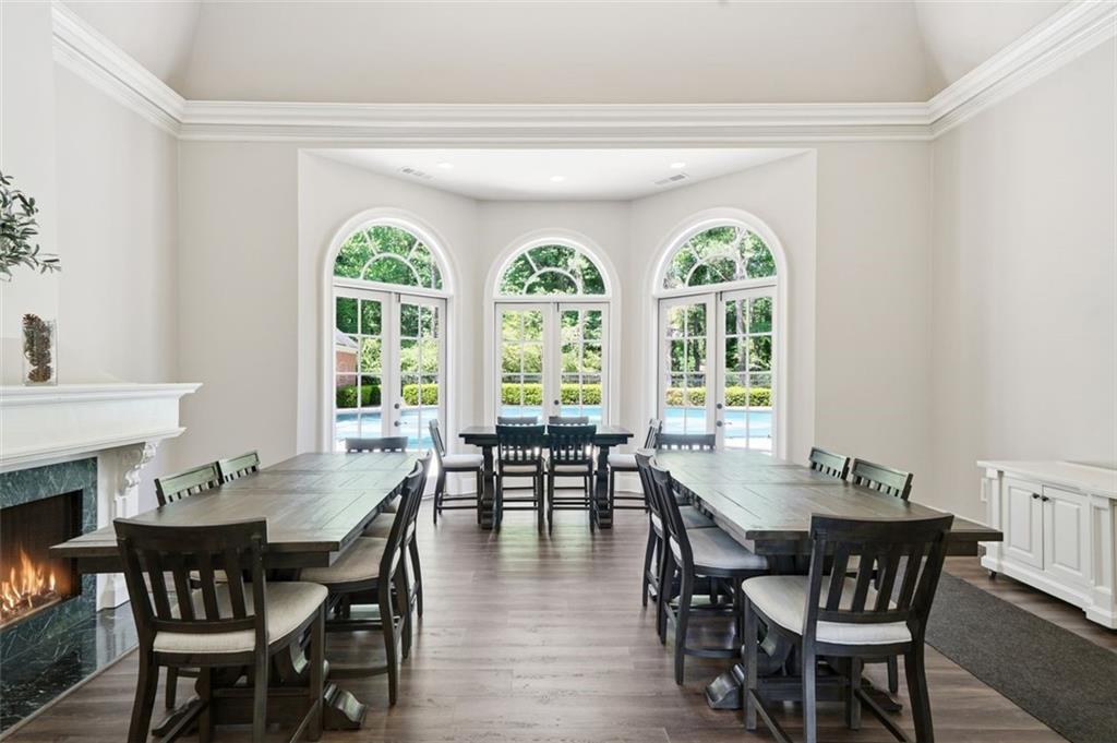 2336 Edgemere Lake Circle