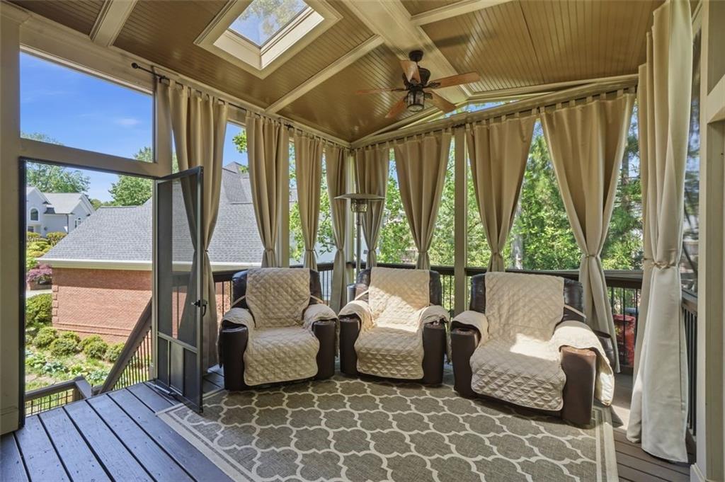2336 Edgemere Lake Circle