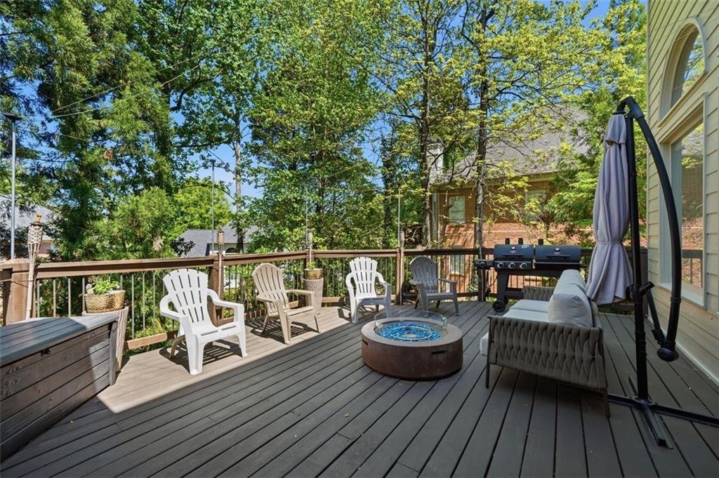 2336 Edgemere Lake Circle