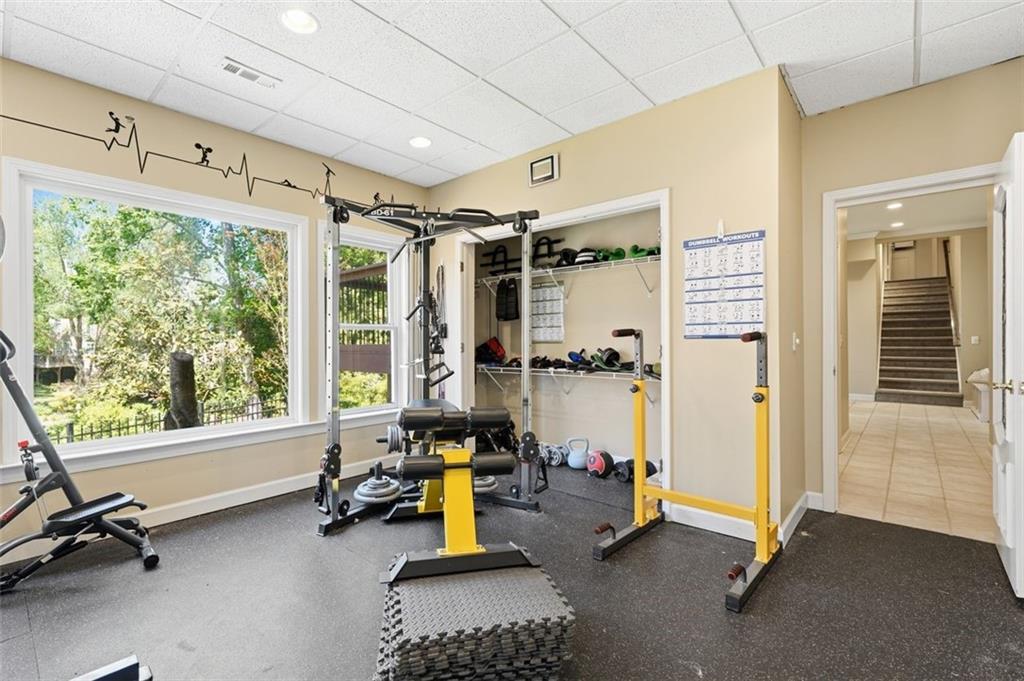 2336 Edgemere Lake Circle