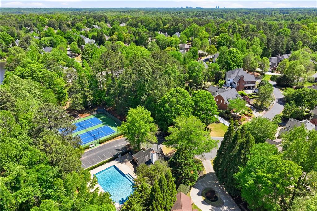 2336 Edgemere Lake Circle