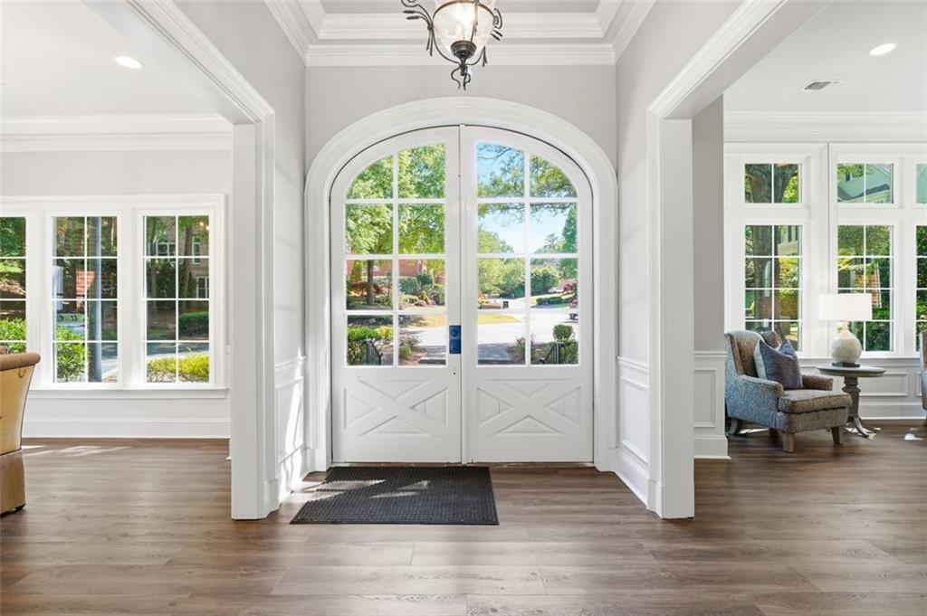 2336 Edgemere Lake Circle
