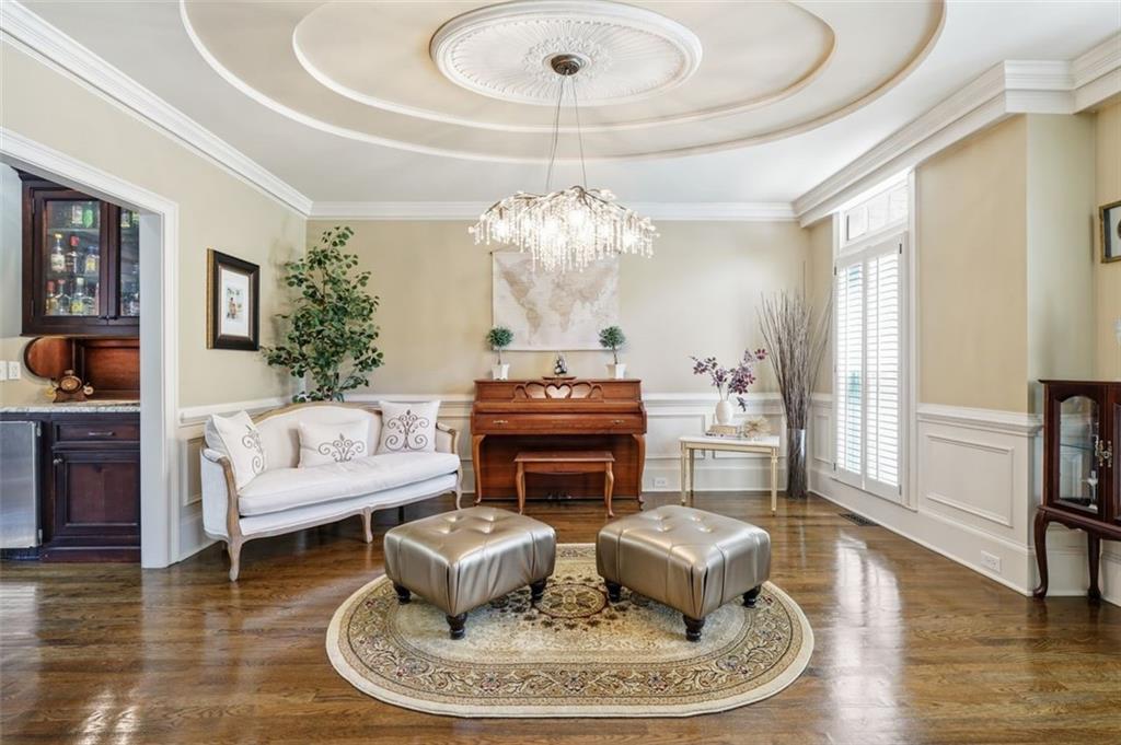 2336 Edgemere Lake Circle
