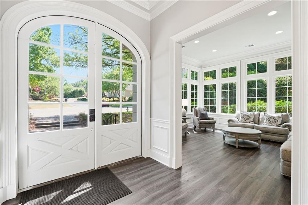 2336 Edgemere Lake Circle
