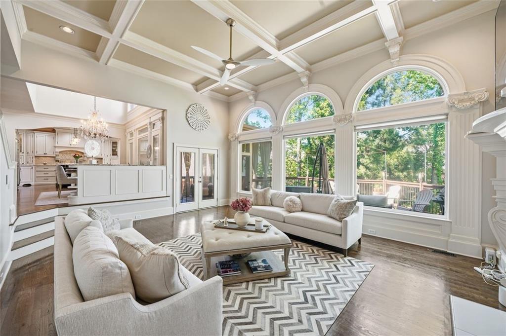 2336 Edgemere Lake Circle