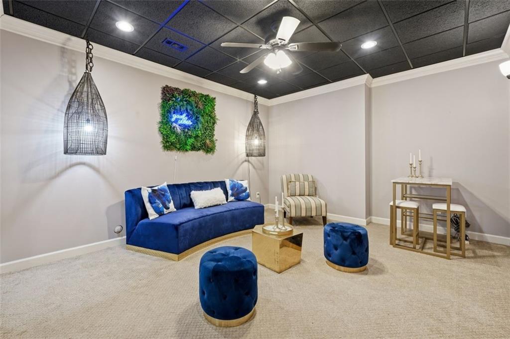 2336 Edgemere Lake Circle