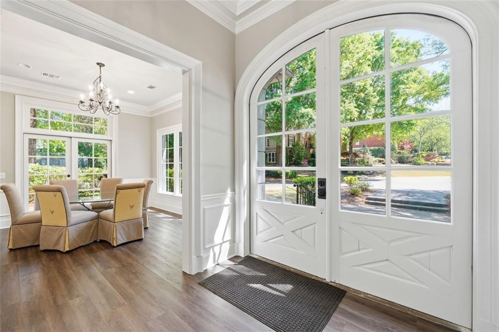 2336 Edgemere Lake Circle