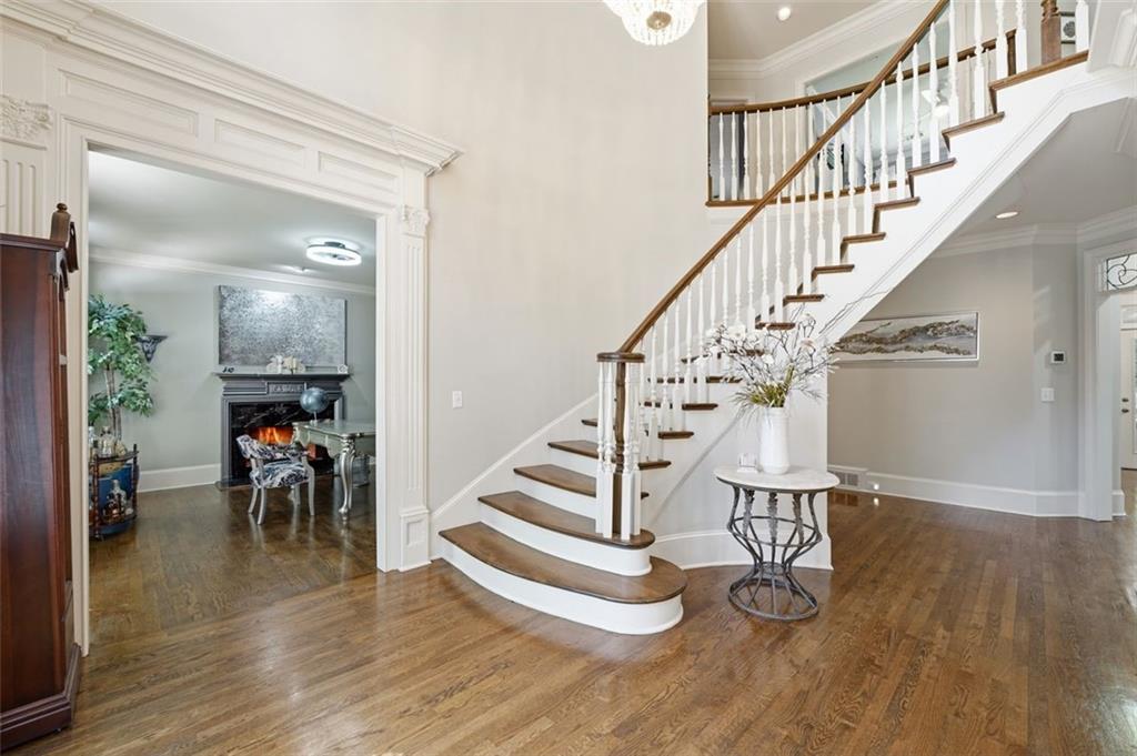 2336 Edgemere Lake Circle