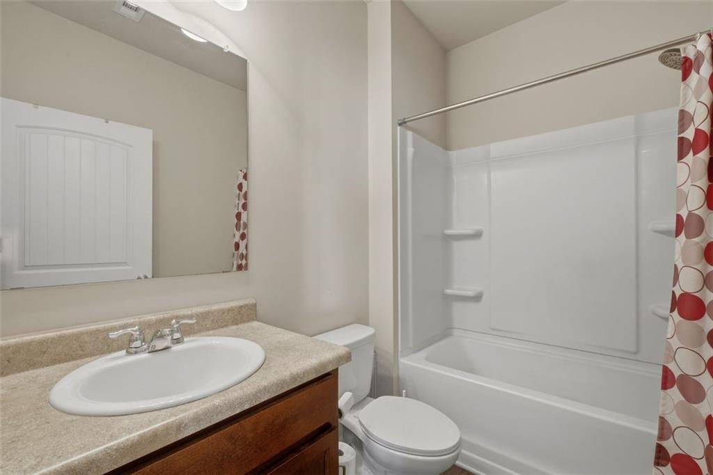 1009 Eldon Lane