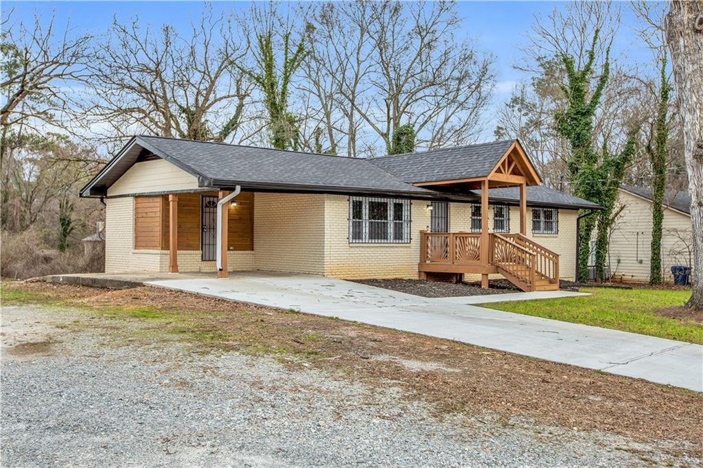 2000 Fairburn Road