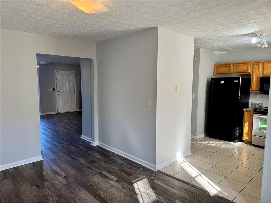 5663 WINDFALL Lane