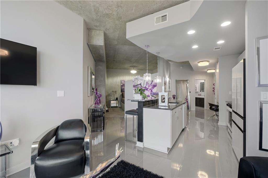 400 W Peachtree Street NW Unit 2914