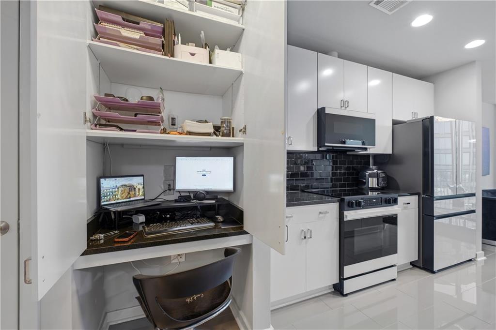 400 W Peachtree Street NW Unit 2914