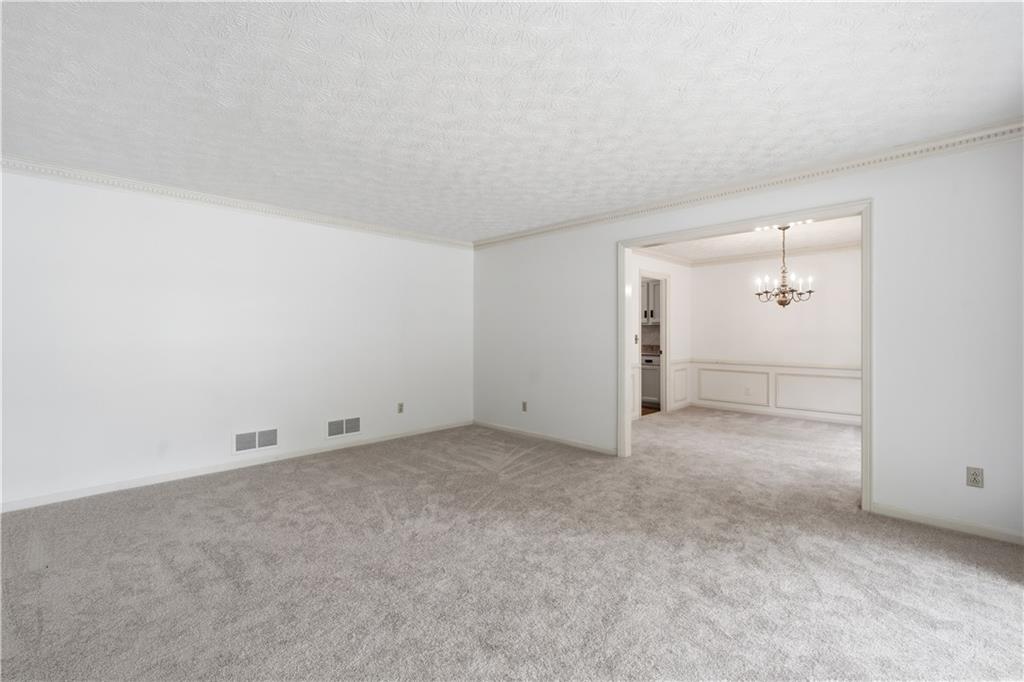 600 Meuse Way