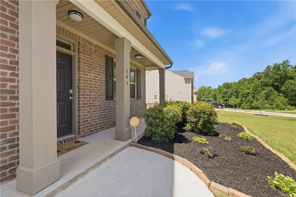 541 Noblewood Drive